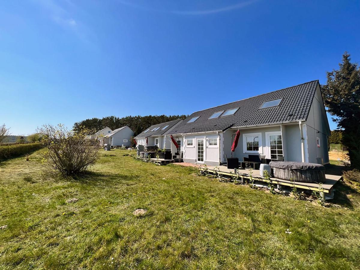 Ferienhaeuser Insel Usedom Haus Samara 8 - Blick Aufs Achterwasser! Whirlpool Und Sauna Lutow Bagian luar foto