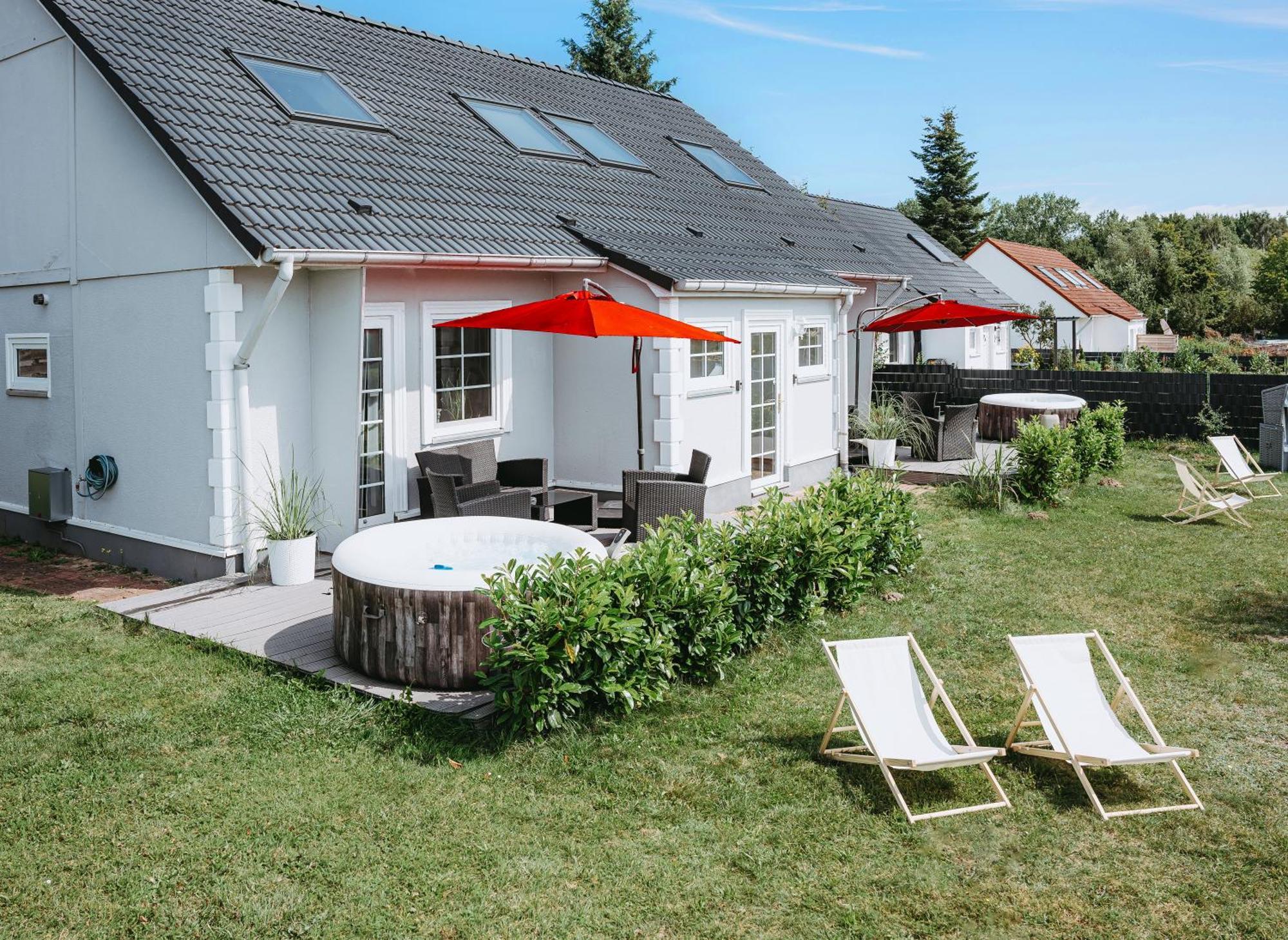 Ferienhaeuser Insel Usedom Haus Samara 8 - Blick Aufs Achterwasser! Whirlpool Und Sauna Lutow Bagian luar foto